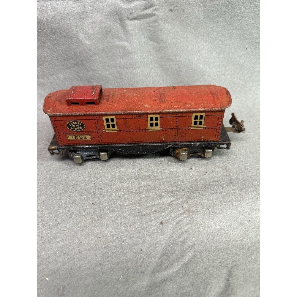 VINTAGE Lionel R.R. Lines 1682 Vintage O Prewar Tinplate Red Caboose Metal‎